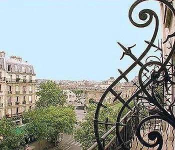 Royal Phare Otel Paris